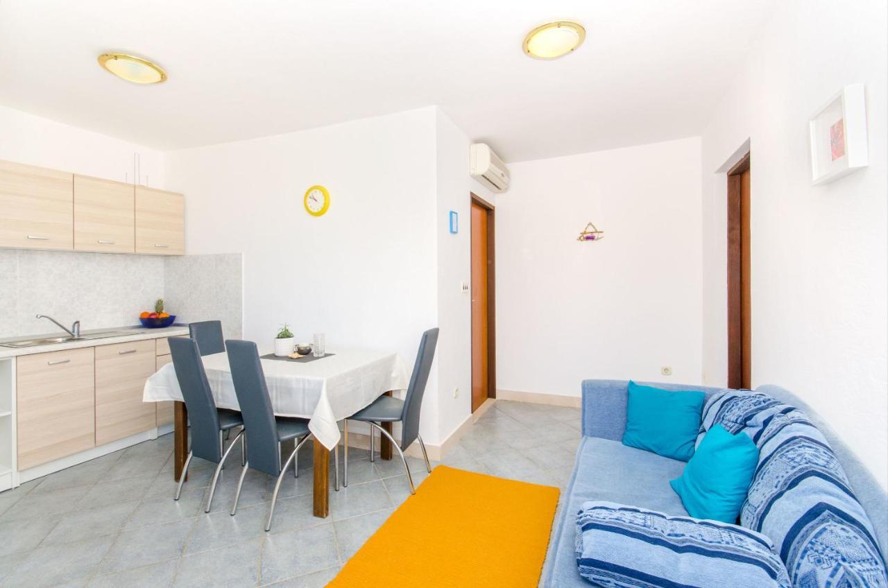 Apartment Apartments Bee Maja *